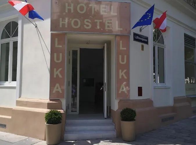 Pensjonat Ch-hotel Luka Budget