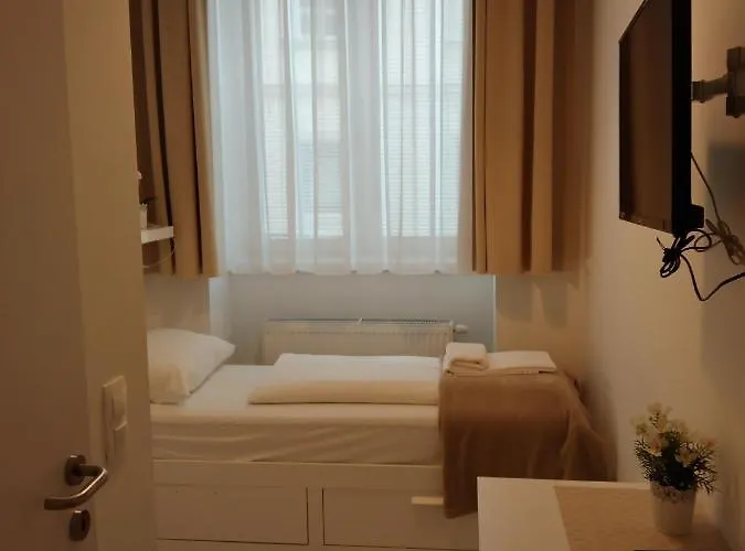 Ch-hotel Luka Budget 3*