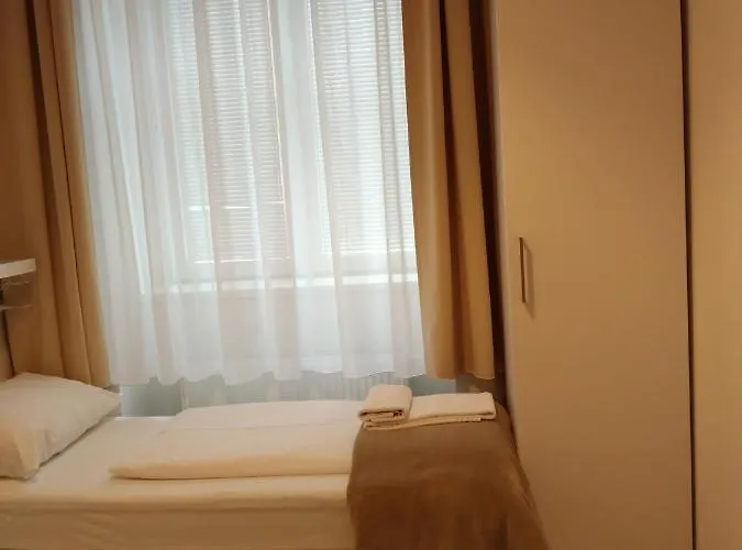 Pensjonat Ch-hotel Luka Budget 3*