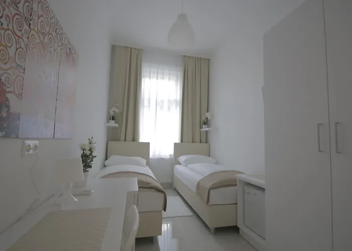 Pensjonat Ch-hotel Luka Budget 3*